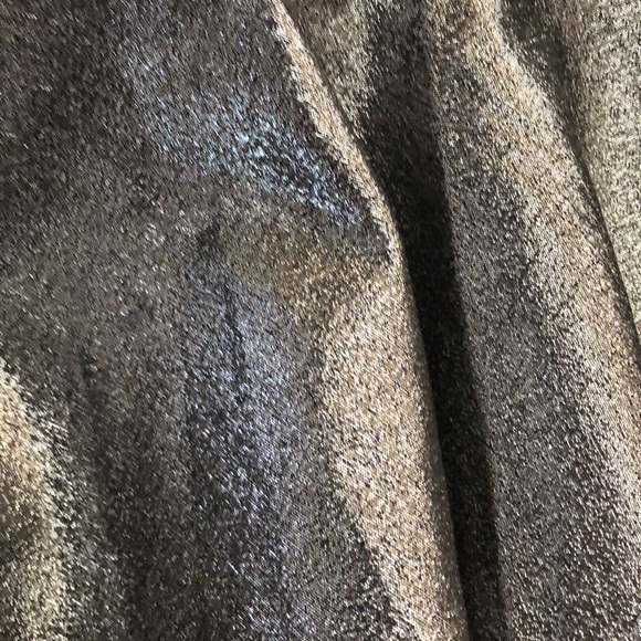 NWT H&M Gorgeous Silver Sparkling Skirt - Picture 4 of 8